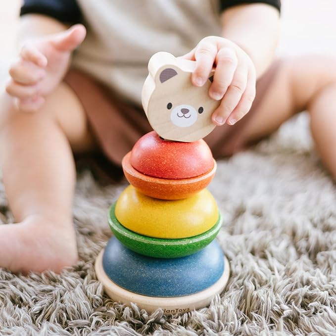 PlanToys® Bear Stacking Ring Wooden Montessori Fine Motor and Early Learning Toy | Size Sequencing, Colour Sorting and Coordination Activity | Eco Friendly Educational Toy for Toddlers