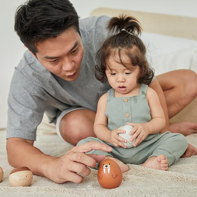 PlanToys® Walrus Wobbler Wooden Sensory Toy for Tactile Exploration & Coordination | Montessori Balance & Cause-and-Effect Activity | Eco-Friendly Educational Toy