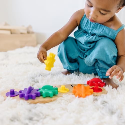Melissa & Doug Rainbow Caterpillar Gear Toy with 6 Interchangeable Gears - Image 2