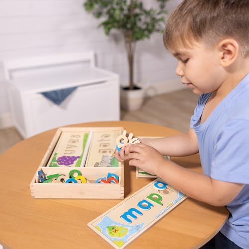 Melissa & Doug Spanish See & Spell Educational Language Learning Toy - FSC-Certified Materials - Image 6