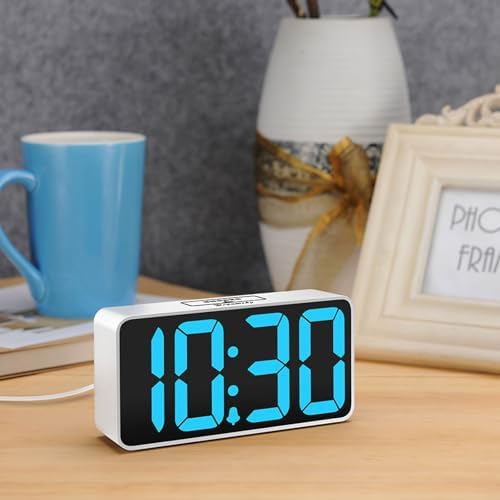 DreamSky Small Digital Alarm Clock for Bedroom with Large Big Numbers - Image 5