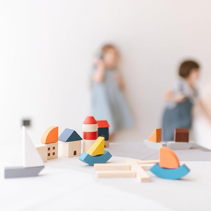 PlanToys® Marina Blocks Wooden Montessori Building and Creative Play Set | Fine Motor, Imagination and Early STEM Skill Development | Eco Friendly Open Ended Construction Activity