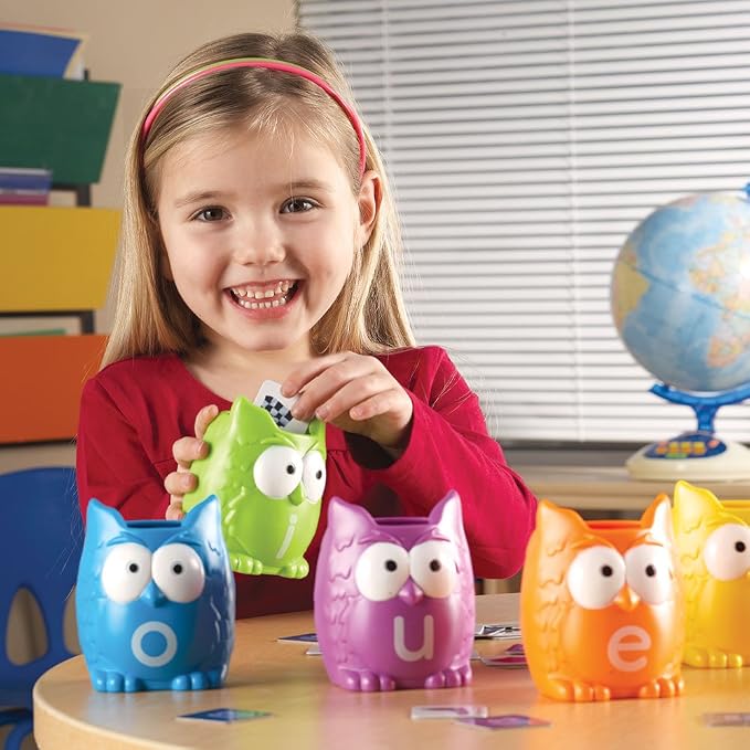 Learning Resources Vowel Owls Sorting Set - Phonics Games for Kids, Vowel Sounds, Toddlers Vocabulary Building, ABC Word Game, Reading skills Toys, Learn to Read, Gifts for Boys and Girls, multicolor - Image 8