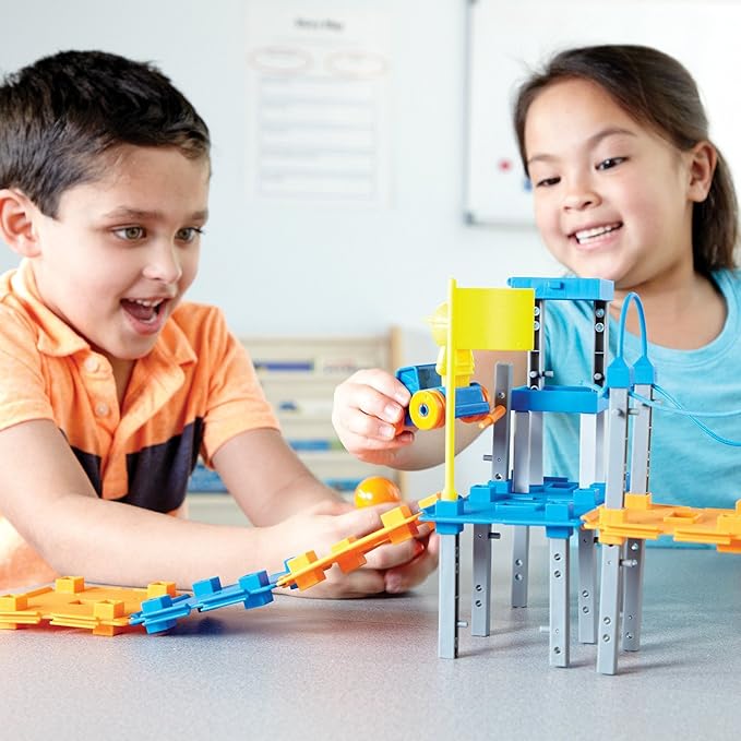Learning Resources City Engineering & Design Building Set - Image 4