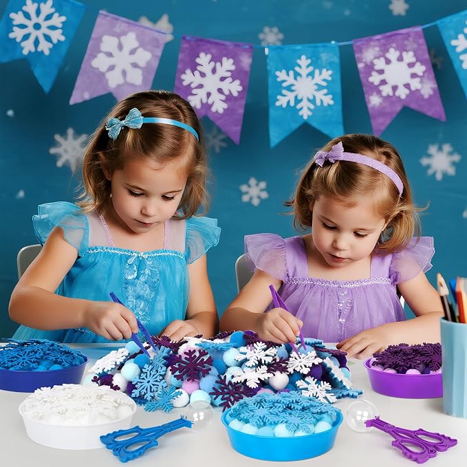 209 Pcs Winter Sensory Bin Items Winter Snowflake Counting Sorting Sensory Bin Filler Fine Motor Toys Frozen Snowflake Counts Winter Xmas Counting Toys for Preschool Education Activities - Image 5