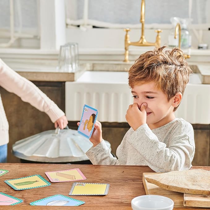 eeBoo Scavenger Hunt Indoors Game, a Finding Game that develops observational and Analytical Skills, Includes 50 Cards & Instructions, for Ages 3 and up - Image 5