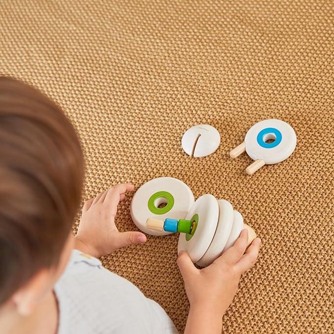PlanToys® Lacing Sheep Wooden Threading Toy for Kids Ages 3+ | Montessori Fine Motor & Coordination Activity for Focus & Creativity | Eco-Friendly Educational Toy
